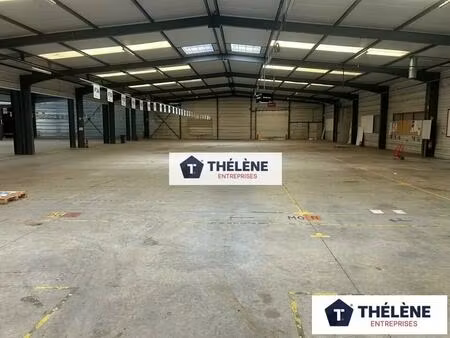 location local d'activités 3 830 m²