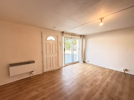 t2 merignac rue de charlin