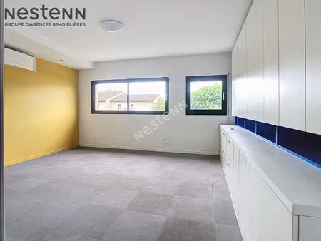 local profession libérale de 35.28m² lormont