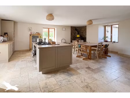 vente maison 5 pièces 186.73 m² à saint-martial-sur-isop (87330)  253 470 €
