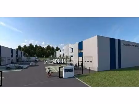 location local d’activités coueron 44220 255m²