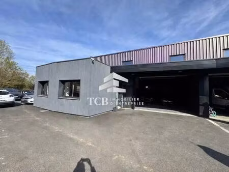 location local d’activités saint herblain 44800 154m²