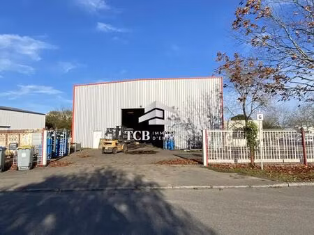 location local d’activités thouare sur loire 44470 720m²
