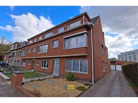 appartement te koop in schoten met 1 slaapkamer