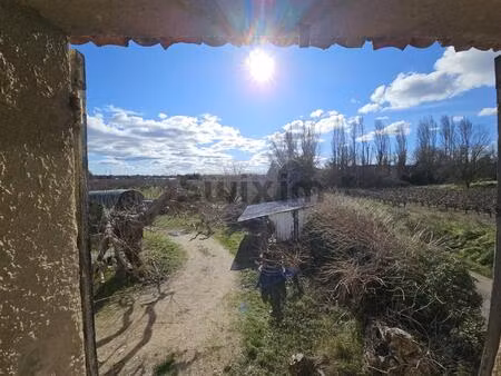 mas à rénover sur une parcelle de 4900m2