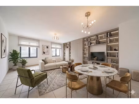 appartement te koop in sint-agatha-berchem met 2 slaapkamers