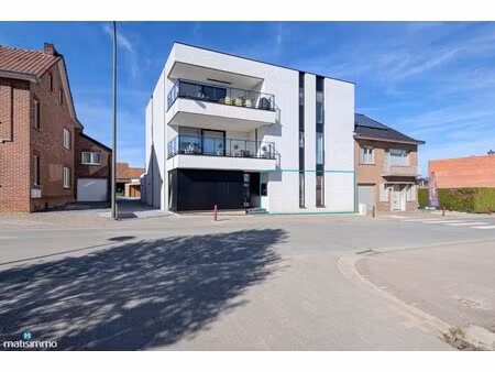 appartement te koop in bilzen-hoeselt met 2 slaapkamers