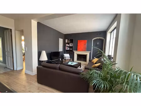 achat maison 7 pièces 233m²