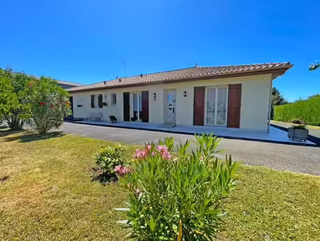 vente maison 5 pièces 165 m² à marsac-sur-l'isle (24430)  250 000 €