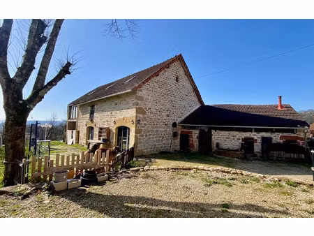 vente maison 10 pièces 272 m² à saillac (19500)  299 000 €