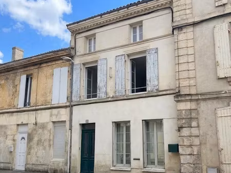 vente maison 10 pièces 210 m² à saint-jean-d'angély (17400)  309 000 €