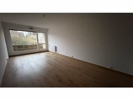 location appartement 2 pièces 66m² valenciennes 59300