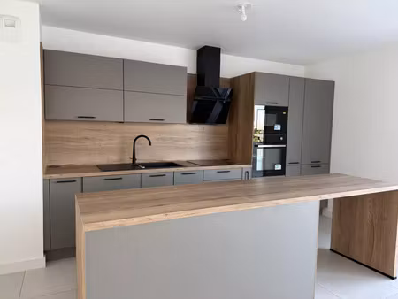 location appartement 4 pièces 88 m² à reims (51100)