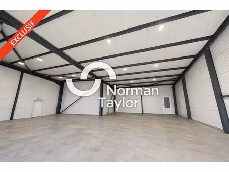 vente local d'activités 469 m²