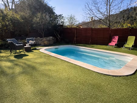 à louer villa individuelle t5 avec piscine à figanières (libre à partir du 1er juillet)