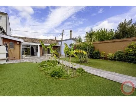 maison de luxe de 3 chambres en vente à bordeaux  france