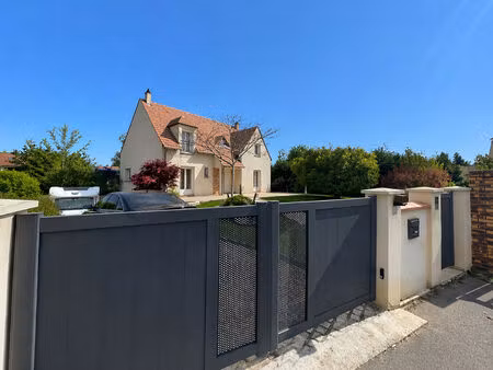 vente maison 7 pièces  153.00m²  grisy