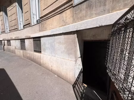 vente local d'activités 49m2 marseille 1er (13001) - 46000 € - surface privée