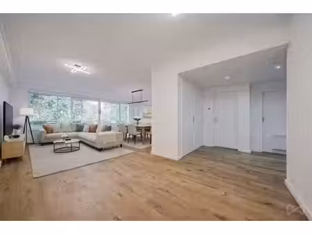 appartement te koop in luik met 3 slaapkamers