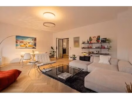 appartement te koop in berchem met 2 slaapkamers