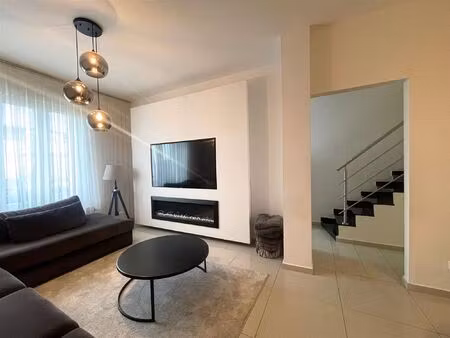 huis te koop in boom met 5 slaapkamers