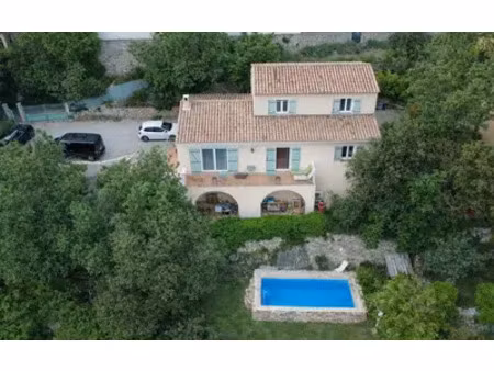 besse-sur-issole (83890)