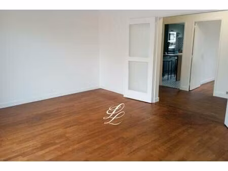 location - appartement 3 pièces 69 m2 le mans