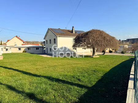maison d'exception + 2 logements