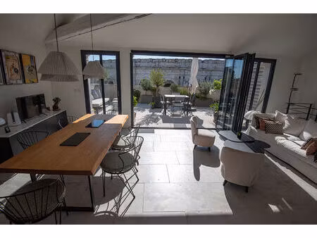 location appartement 4 pièces  115.30m²  nîmes