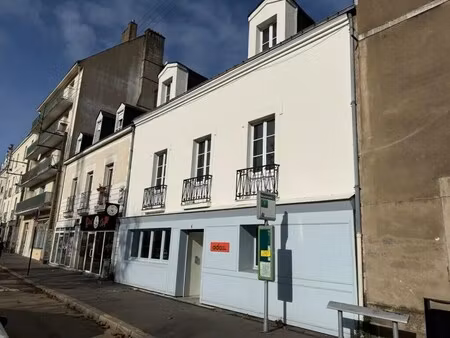 location bureaux 350 m²