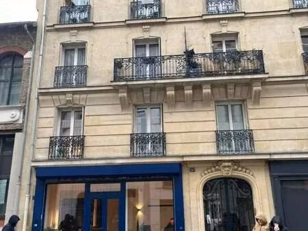 location bureaux 55 m²