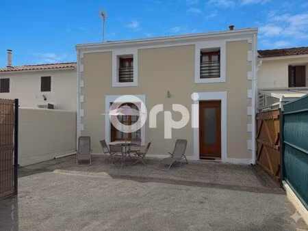 ensemble 2 logements rénovés + jardins + parkings