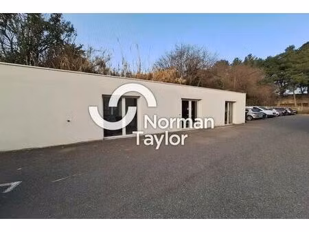 location bureaux 67 m²