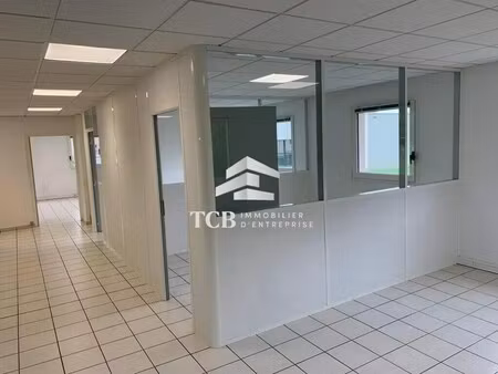 location bureaux 98 m²