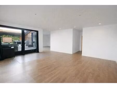 location bureaux 164 m²