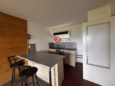 appartement de type 2p+c rénové