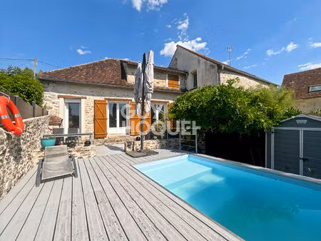 maison briarde avec piscine et beaux volumes