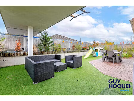 à vendre : appartement 3 pièces de 71 m² à moissy-cramayel avec belle terrasse et box !