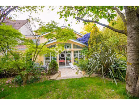 maison quartier coteaux à rueil malmaison 8 pièces 215 m2