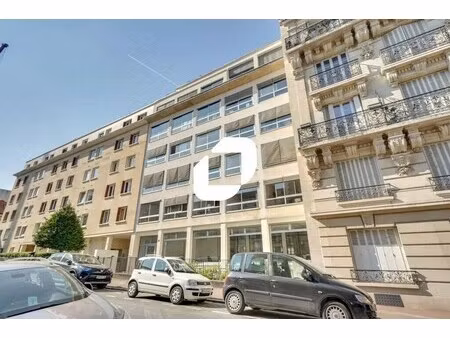 location bureaux 172 m²