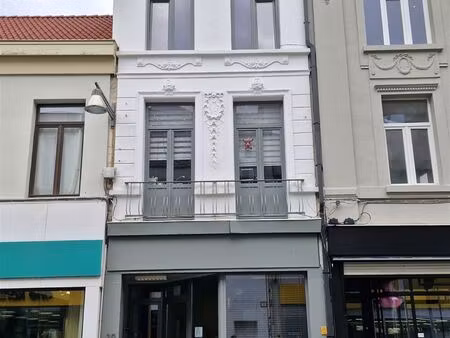 commercieel te koop in berchem met 4 slaapkamers