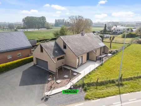 huis te koop in zottegem met 3 slaapkamers