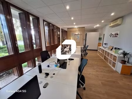 vente bureaux 100 m²