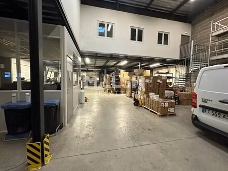 vente bureaux 243 m² à 506 m²