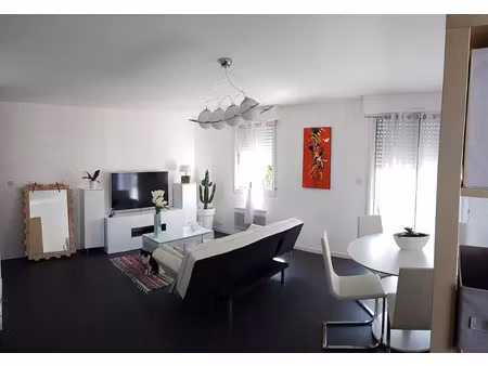 location maison 3 pièces 61 m² à pessac (33600)