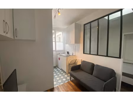 location appartement  m² t-1 à neuilly-sur-seine  755 €