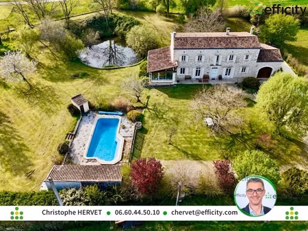 maison 7 pièces - 320 m²