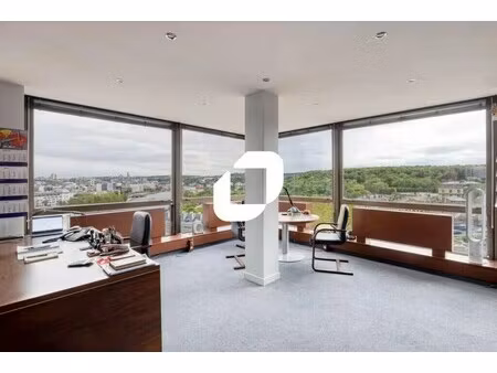 vente bureaux 223 m²