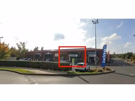 location commerce etampes 91150 200m²