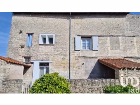 maison de ville à fontenay-le-comte (85200)